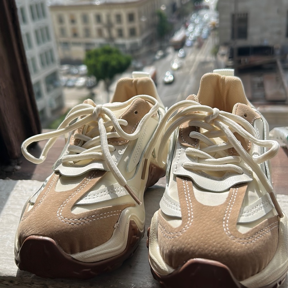 Tan, cream, eggshell, off-white
